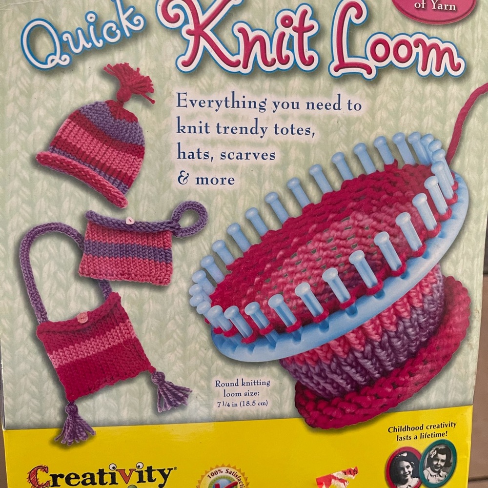 Quick Knit Loom - Picture 4 of 4